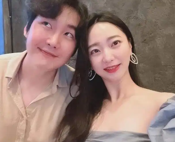 |韩媒爆料,徐莎朗被丈夫实锤婚内出轨,出轨对象还是丈夫的好兄弟