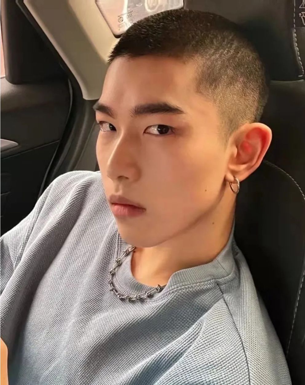 鸵鸟 当下爆款男士发型有哪些？看看这19款，帅出新风采