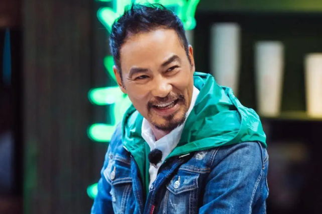 陈小春|披荆斩棘:“春霖”同组圆陈小春队长梦,《大湾仔的夜2》要来了