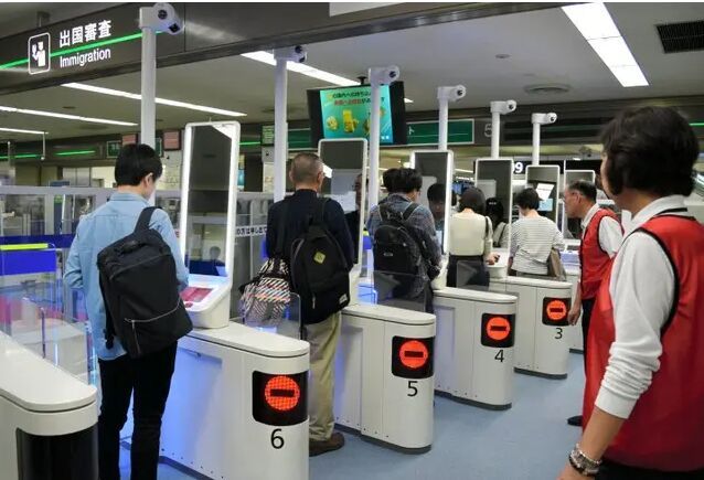 屯溪老街|出境必看！盘点目前机场出境审查都需要准备的那些材料！！！