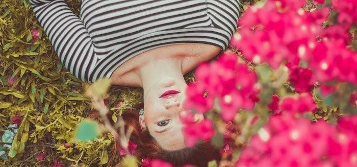 (老外摄影经)生如夏花般灿烂:夏天如何和花卉摆造型