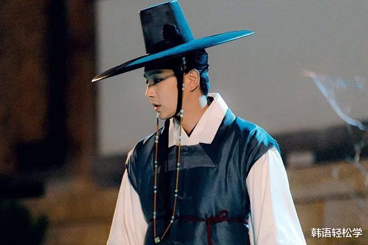 李准基|40岁冻龄神颜李准基，戒碳水6年，超自律的人生