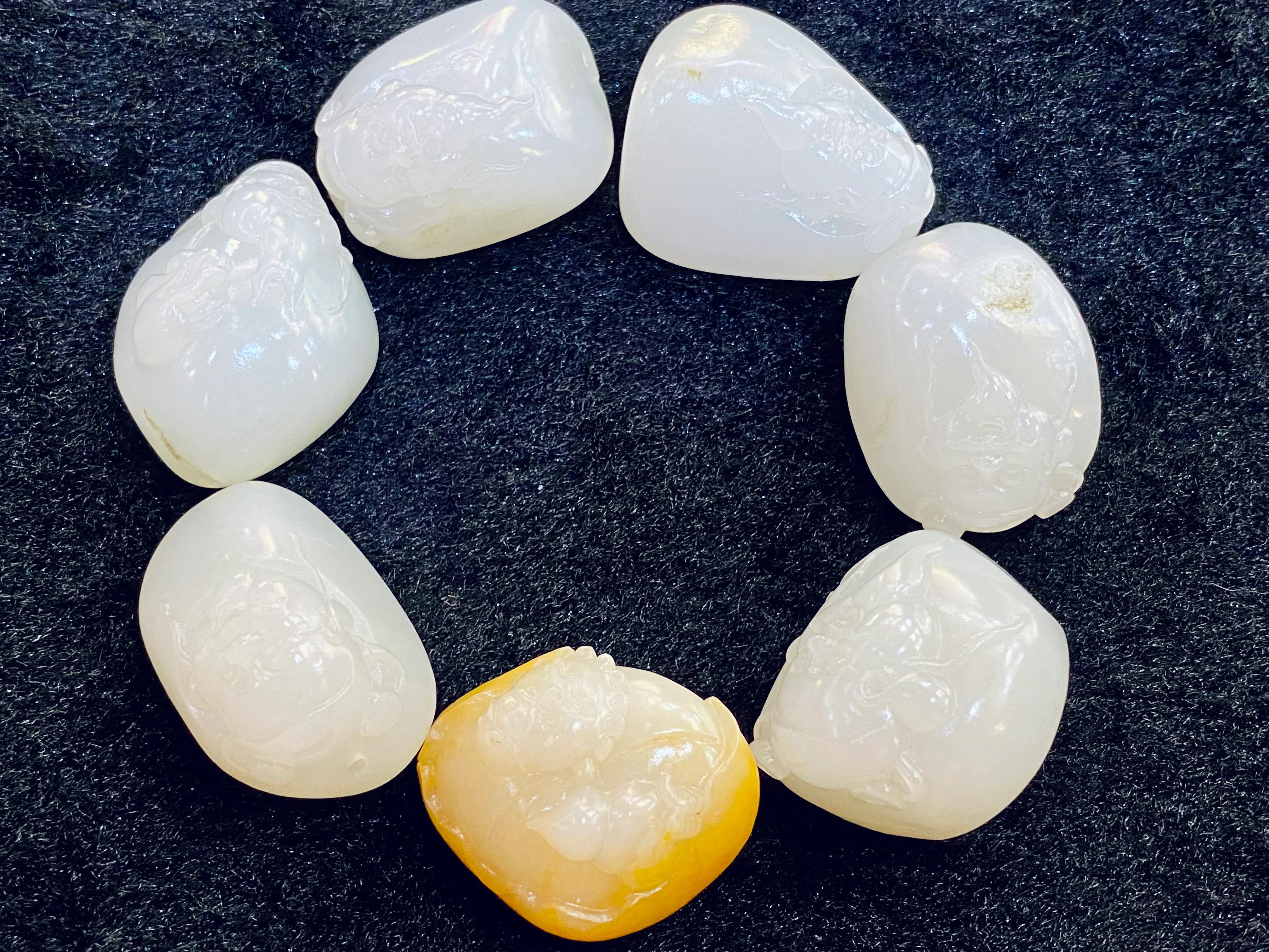 雕刻|“毕业”级藏品!和田籽料巧雕手串“遇财神”!