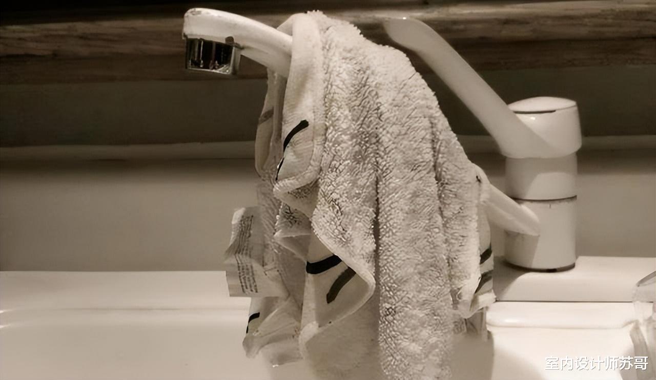 这位60岁婆婆火了!坚持每天收拾,家里一尘不染,值得我们学习