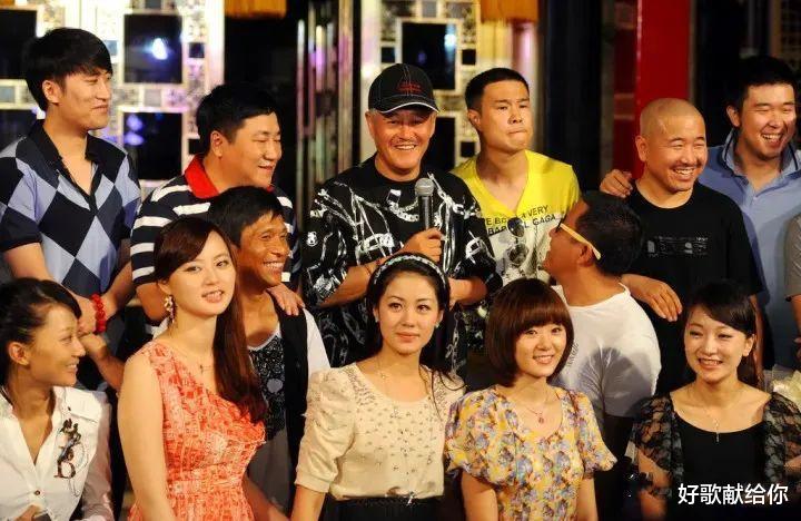 赵本山|新剧失宠、纷争不断，赵家班内忧外患的背后，是演员读书少的悲哀