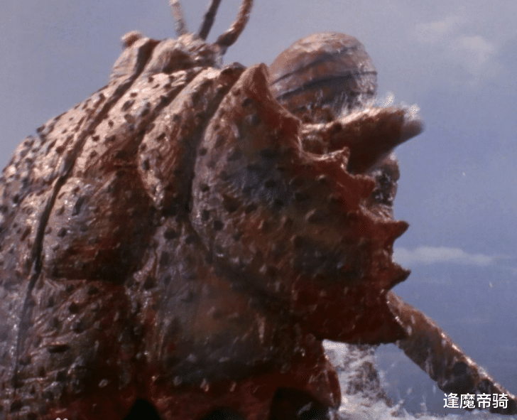 泰罗·奥特曼|《泰罗奥特曼》中的怪兽与众不同,打奥特曼之前,先干掉自己同类