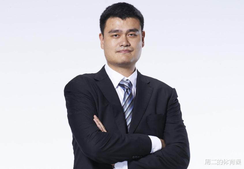 姚明|41岁姚明身体状况堪忧！满脸胡渣、头发乱糟糟，萎靡不振似病人
