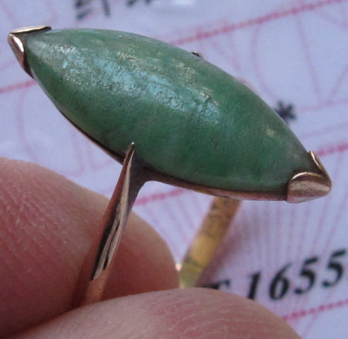 翡翠|这4种翡翠劝你最好不要买，纯属浪费钱