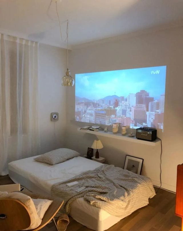 一人独居63平小户型,客厅不需要电视柜,卧室只留床垫!真好看