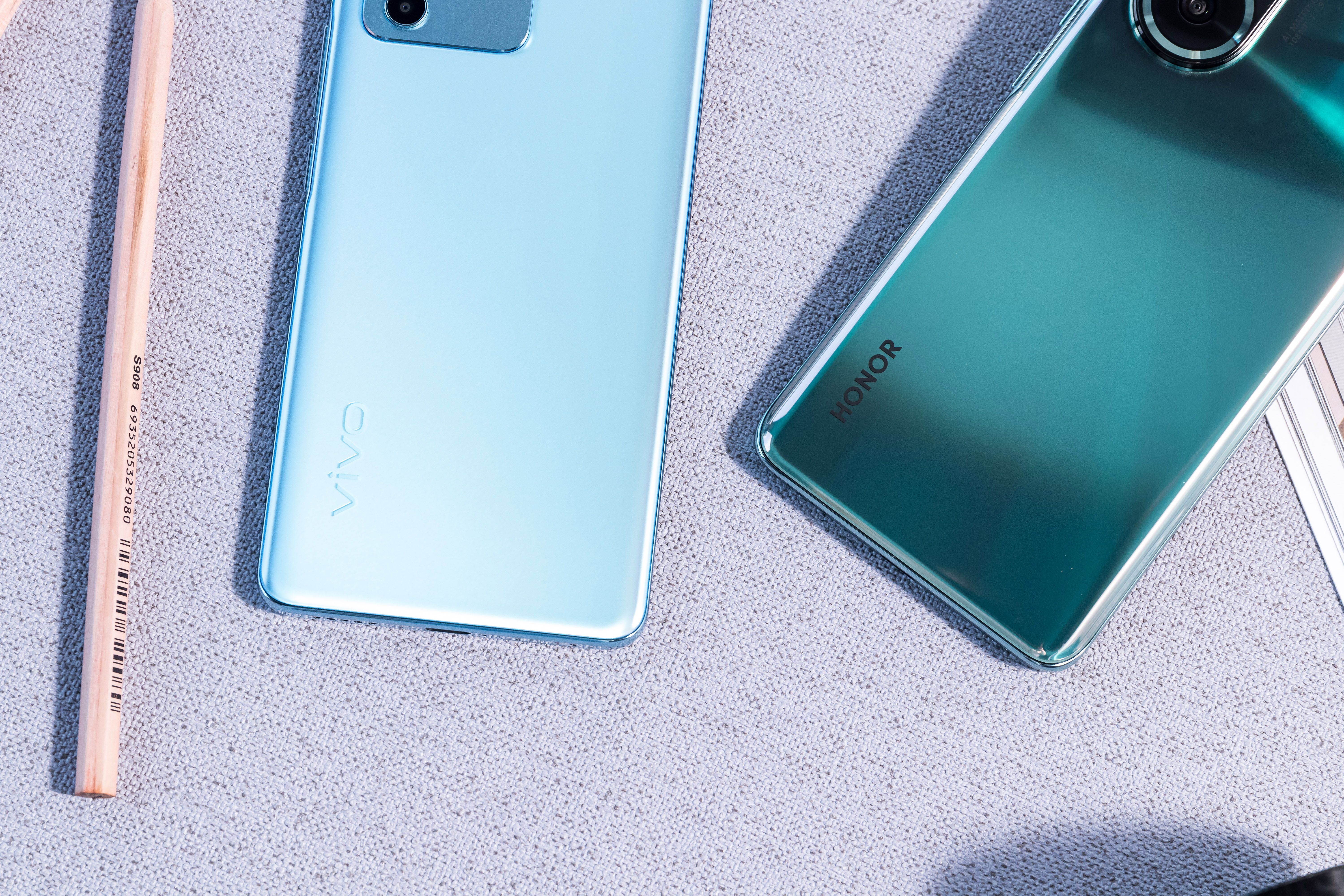 荣耀|vivo S12 Pro、荣耀60 Pro谁更值得入手?实测对比告诉你答案