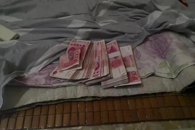 抖音|移动支付时代，现金会被抛弃吗？这“两类纸币”已失效