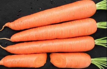 衰老|女性睡前爱做这4件事，可能会“加速衰老”，看看你占了多少个？