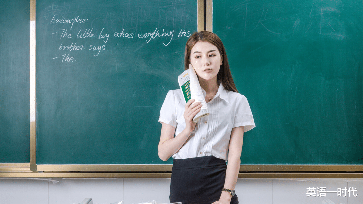 |你小时候读书时有没有被老师打过手掌，留过堂，抄过作业的经历？