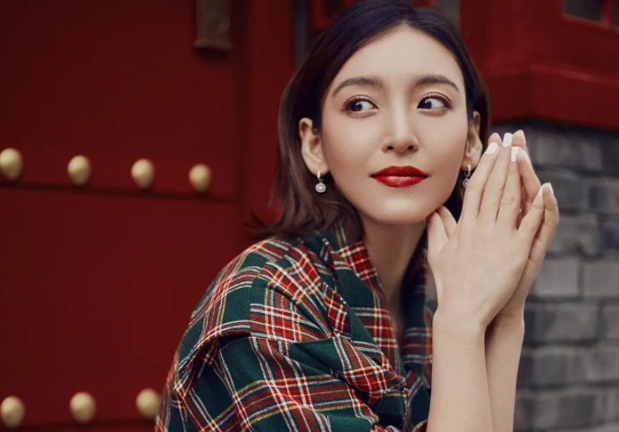 刘恺威|刘恺威被爆与人妻尤靖茹约会，女方否认，却不敢发声明