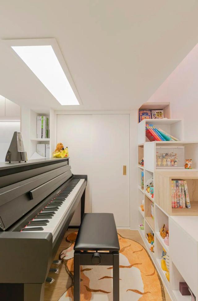 60㎡老破小,客厅隔出儿童房,全屋打满柜子,温馨舒适不压抑