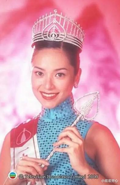 郭羡妮|郭羡妮：港姐“下嫁”河南农村的小伙，自掏500万买婚房，却羡煞旁人