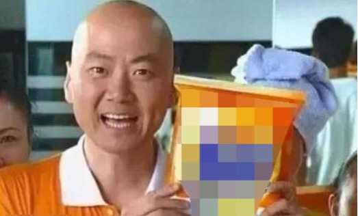 欢乐喜剧人|因8个字被索赔一个亿,“春晚钉子户”郭冬临现在还好吗?
