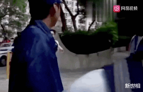 女孩|再也没有女主像她一样永远昂着头了