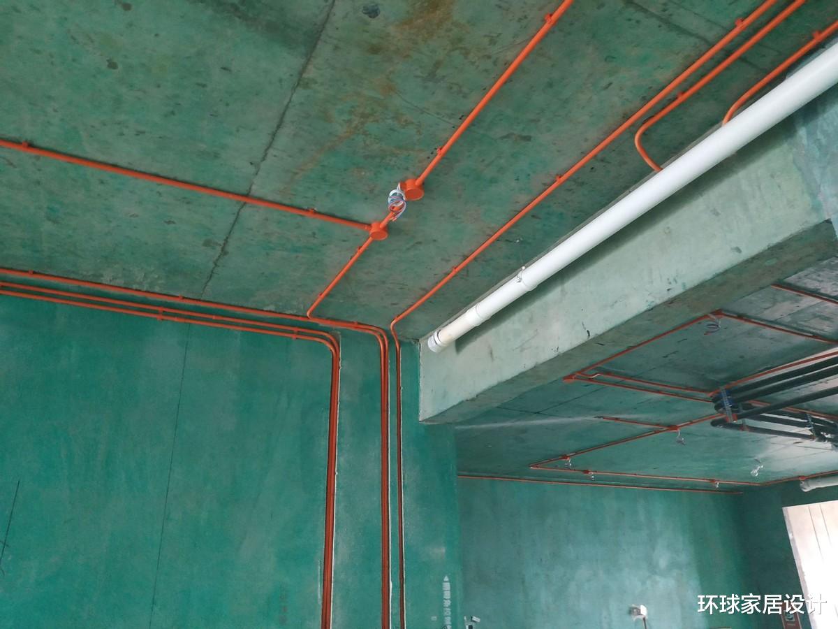 谁说电线一定得埋墙里?建议学习广东人的做法,那叫一个聪明!