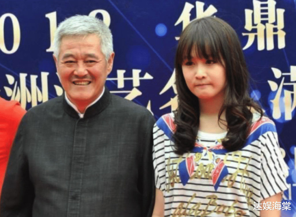 金晨 瘦到脱相，推崇“白幼瘦”，内娱的畸形审美是时候改改了