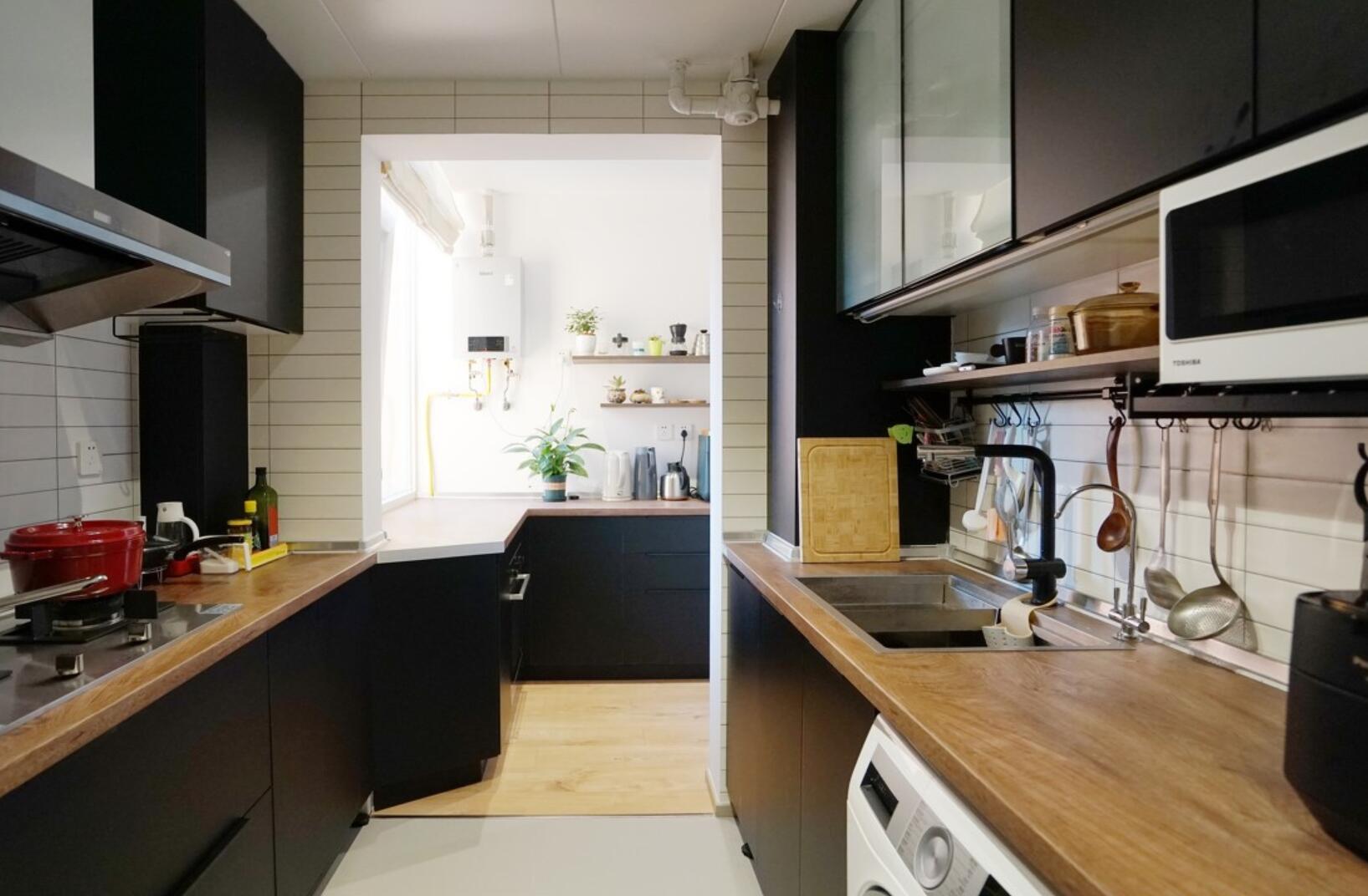 不要玄关,进门就是客餐厅,她东拼西凑出的家,照样细节拉满