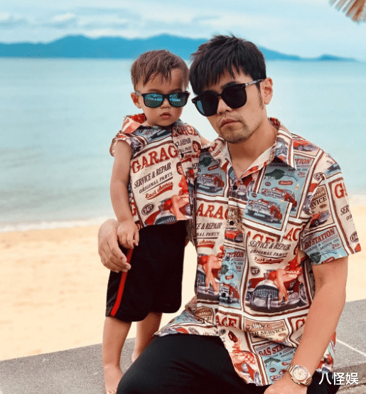 张碧晨|周杰伦夫妇为小女儿庆满月，昆凌开心晒礼盒，首曝光小公主英文名