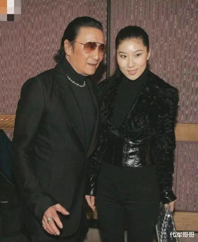 谢贤|她被谢贤养了12年,用青春换来2000万,如今36岁怎样了?