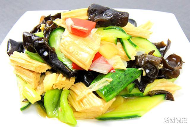 中伏要忌嘴!建议: 少吃\发物\和\热物\,多吃6样,清润去燥不上火