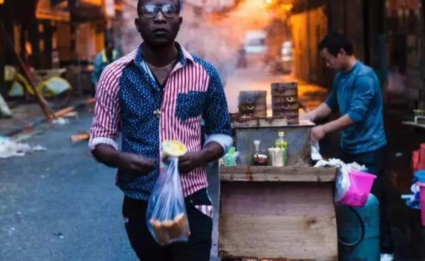 广州黑人越来越少？大量黑人正转移中国另一座城市，眼光“毒辣”