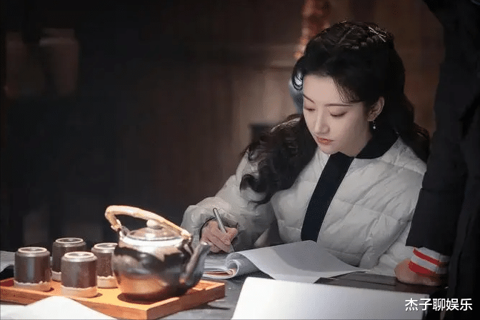 主持人|累计播放量终于破7亿了，这部剧却来了个高开低走，吐槽声不断？