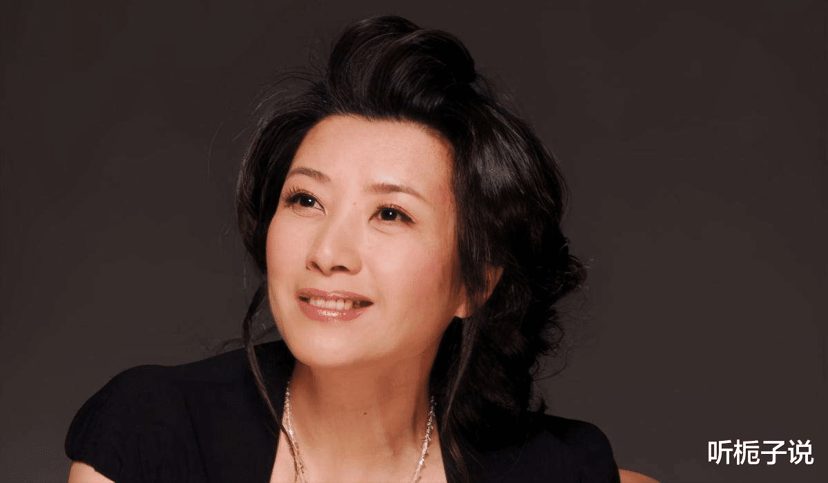 柳岩|嫁给“棋圣”聂卫平,未婚先孕赶走原配,王刚妹妹王静如愿了吗?