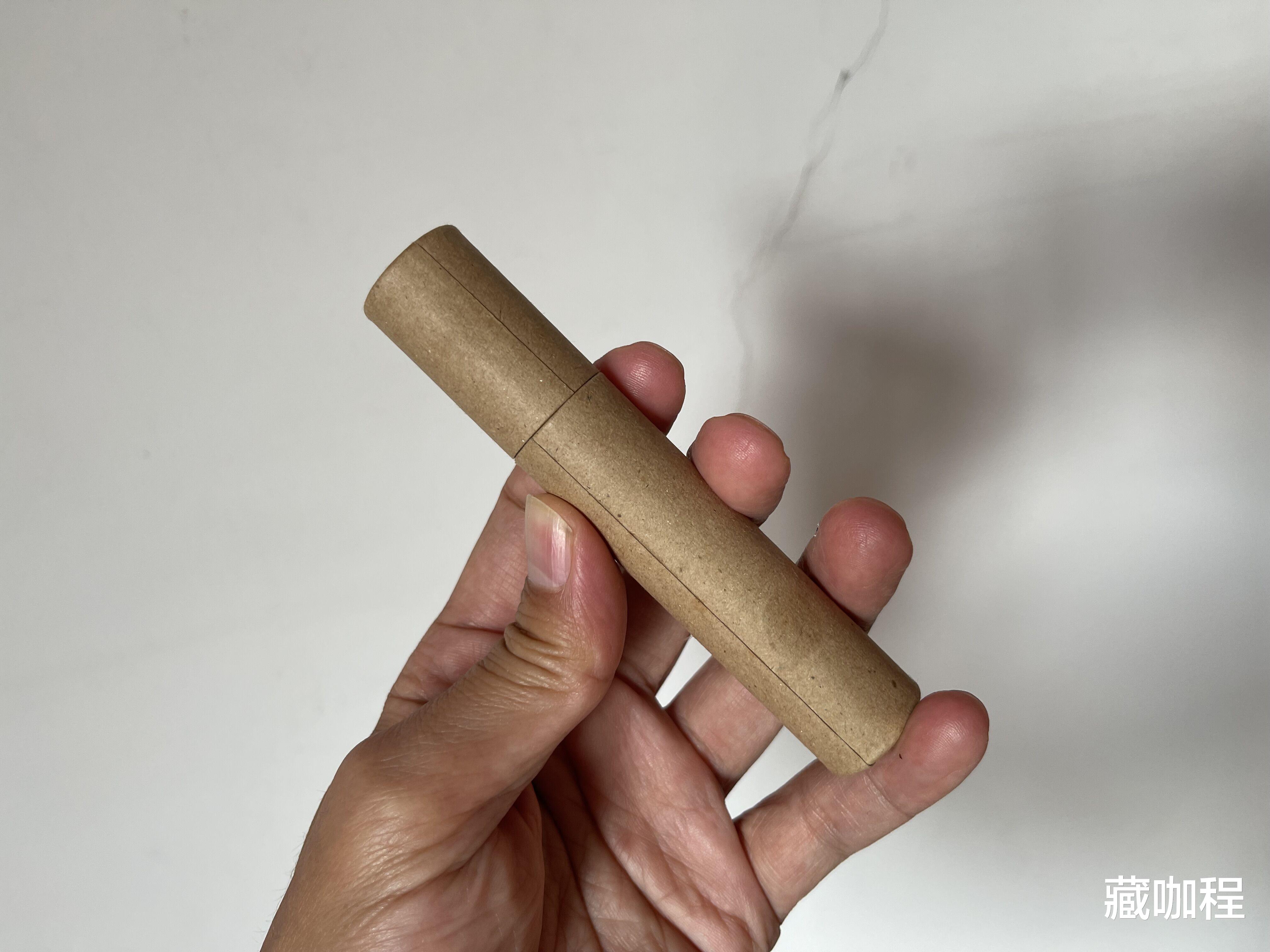 |闻香静心路份高,黄花梨筒式香盒9.43万成交