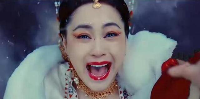 阿娇|阿娇摆脱“肉装妲己”称号?新片《青蛇》造型素雅,颜值重回巅峰