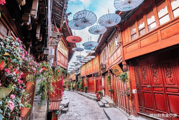 |四方街在哪个古城？这里有什么好玩的地方，有哪些值得买的特产？