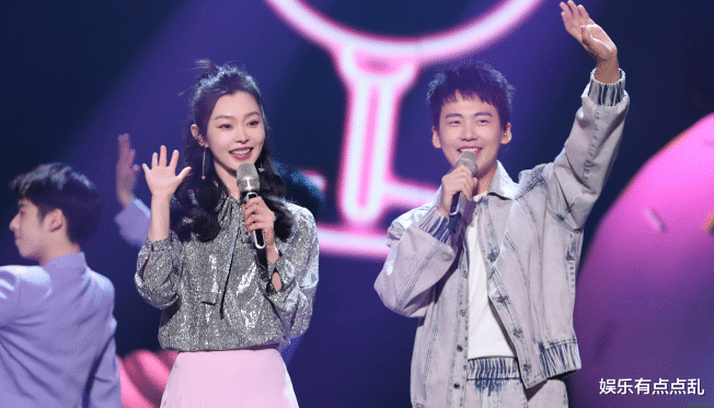 秦霄贤|宋轶问秦霄贤: 今年年终奖的钱有没有比郭麒麟多? 老秦的回应超搞笑