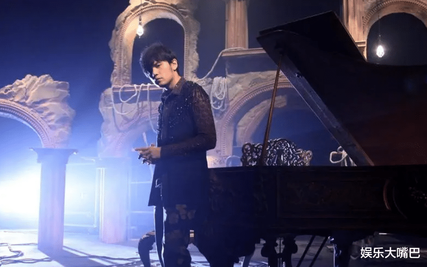 苏菲·玛索|周杰伦为何这些年再也没出过“新专辑”？原来是因为这个缘故