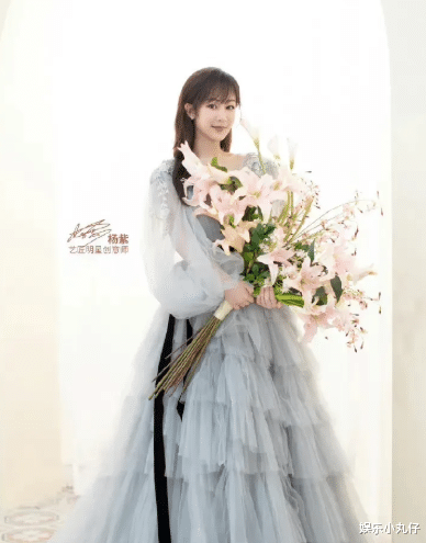 杨紫|好家伙！杨紫蛋糕风波后迎新身份，掌握百分百实权，间接粉碎谣言