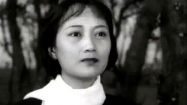57年前，女会计拿走全厂工资神秘消失，找到时已在水泥地沉睡21年