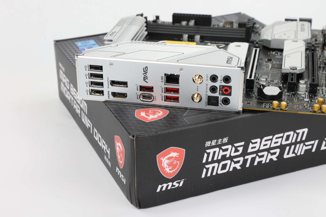 显卡|特殊行情下i5-12400装机要怎么搭配，搭配RTX3050甜品卡应急装机分享