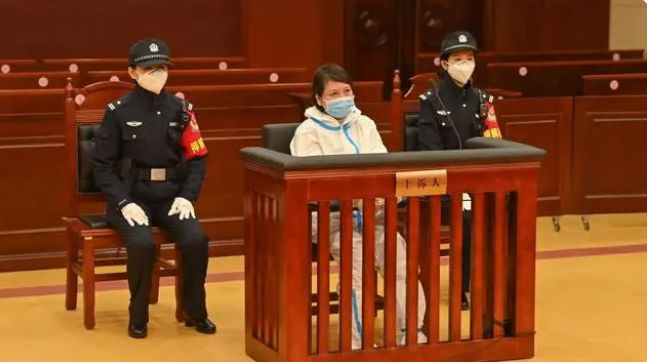 劳荣枝二审判处死刑,状态憔悴面露不悦,曾坦言自己是被冤枉的
