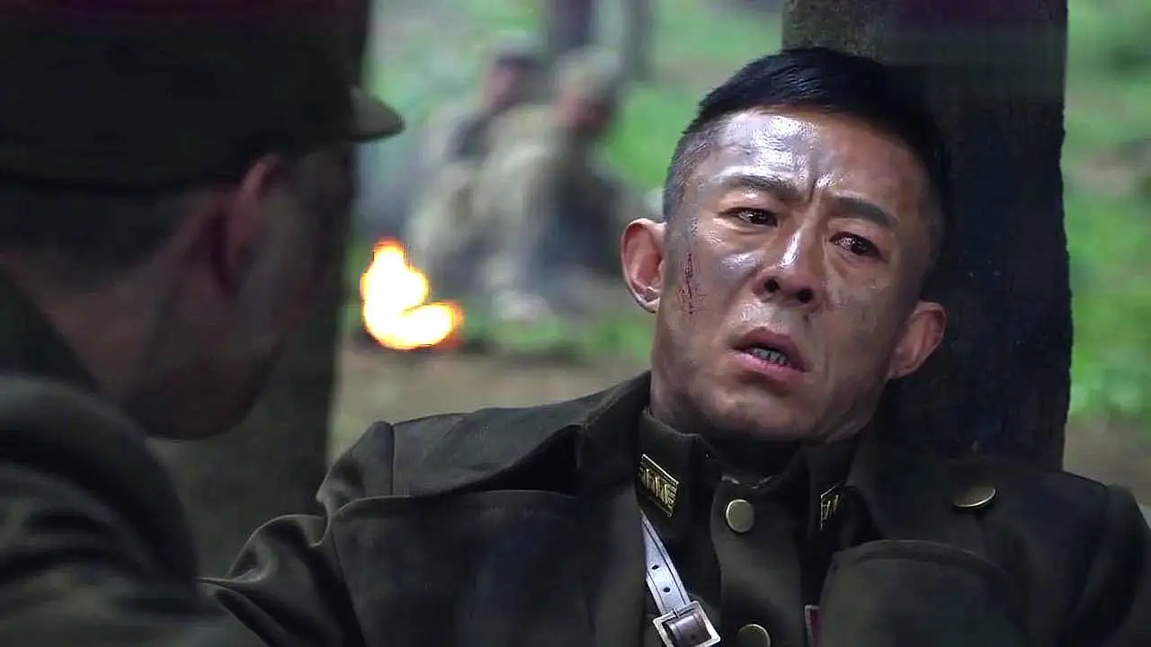 侯勇|55岁侯勇携小20岁娇妻吃快餐！女方圆润迷人，素颜出镜显自信