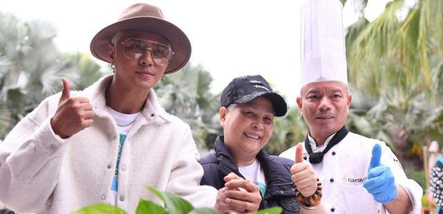 罗志祥|罗志祥跨年前血拼农产品,获赠“有机推广大使”殊荣