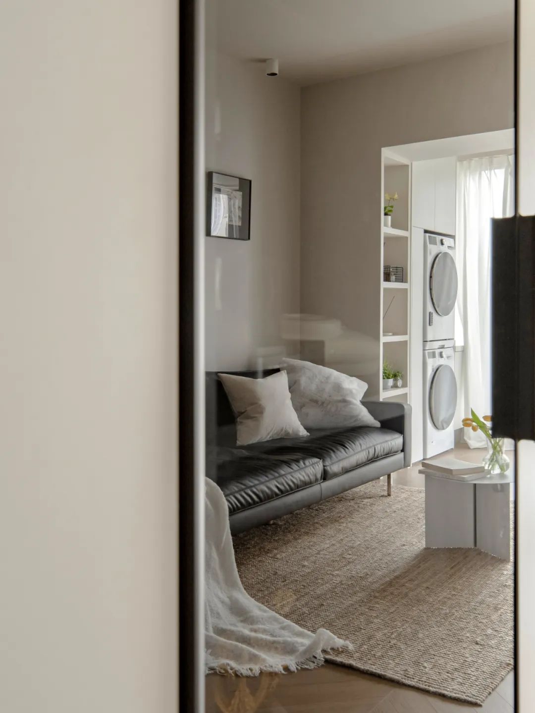 装修案例 | 75㎡简约温馨小家,两人两猫的惬意生活,以白暖心、舒适至上!