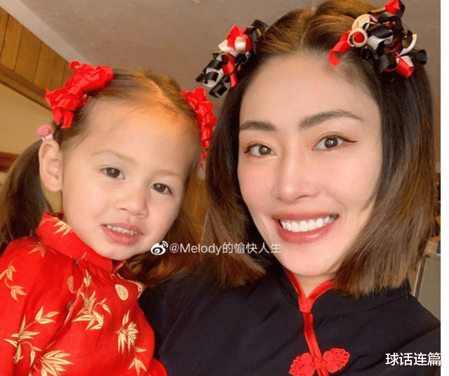 马蕴雯|不怕冷！中国女排前国手分享最新美照，雪地穿泳衣大秀好身材