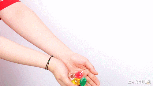 洗衣服还只倒洗衣液？错了，教你几个小妙招，衣服干净又卫生！