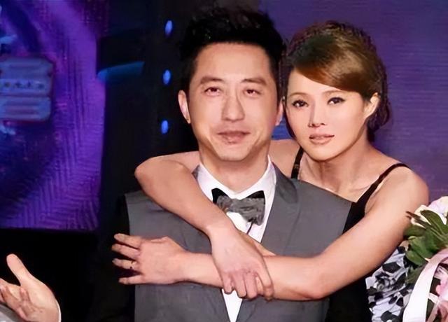 伊能静|伊能静：54岁还没活明白！太作，是因为内心缺乏安全感