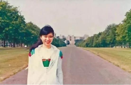 郭富城|她是港乐顶级填词人，却甘愿为一人“自废武功”