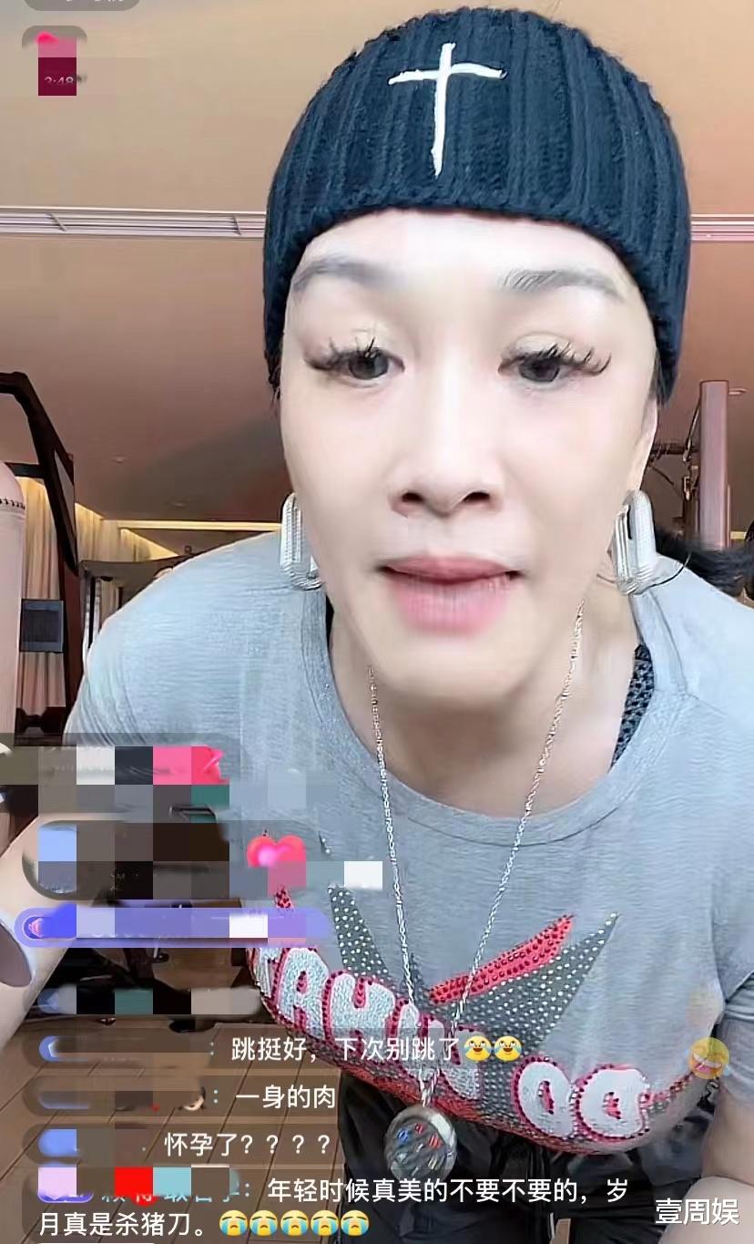 钟丽缇|钟丽缇夫妇模仿刘畊宏做运动，腰间赘肉意外抢镜，网友：像黑熊！