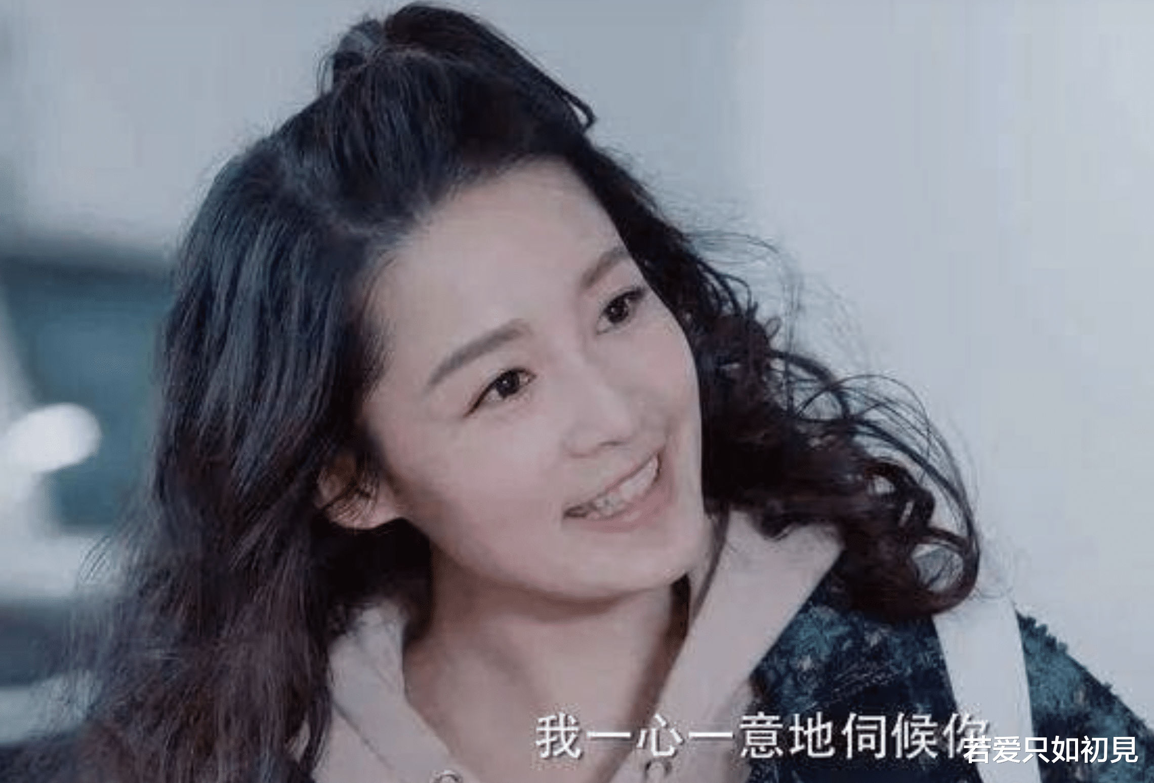 李依晓|五官凑在一起，越看越丧！“自带苦相”的10位女星