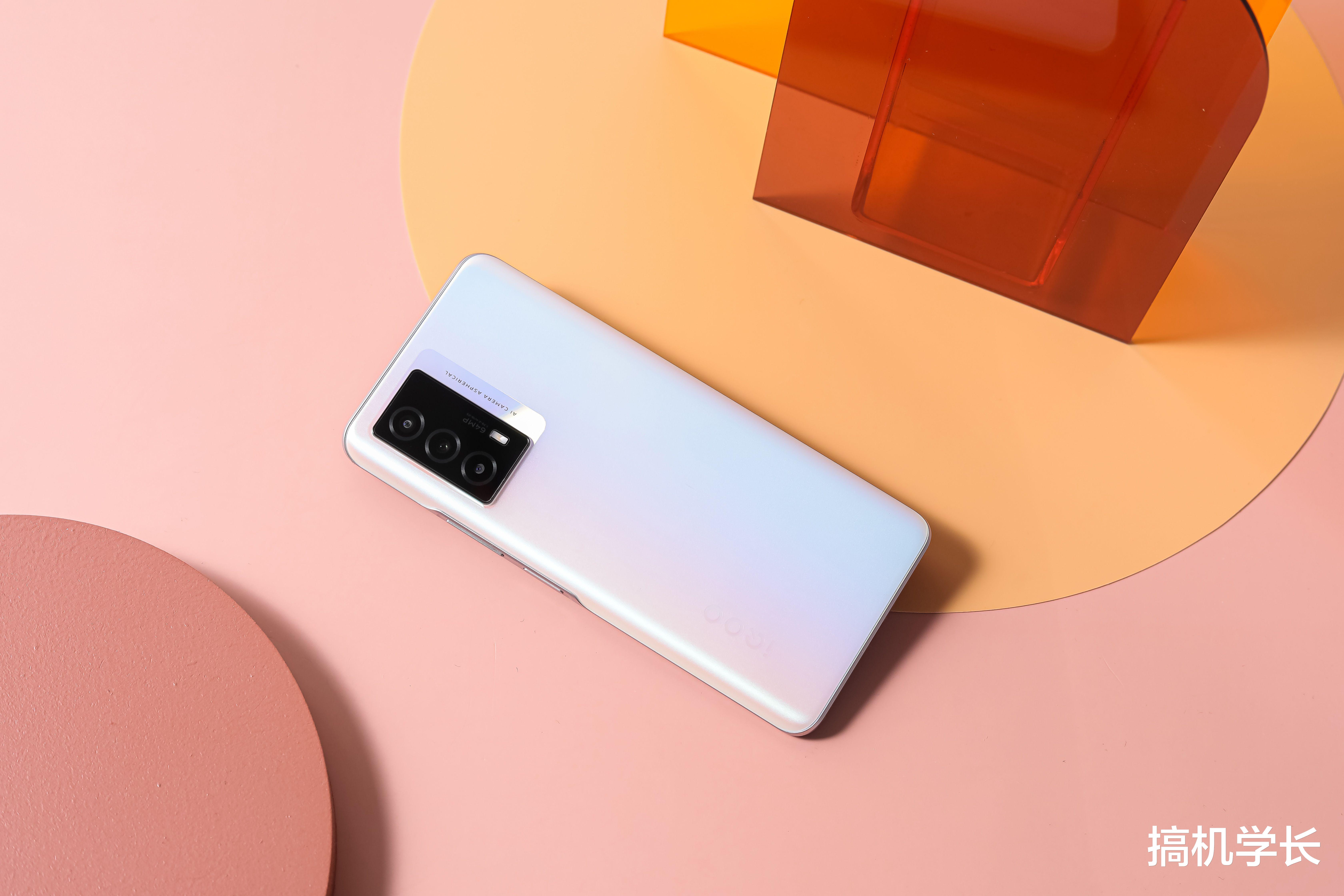 红米手机|春节最适合送爸妈的3款手机,不仅性能好,还能轻松使用三五年